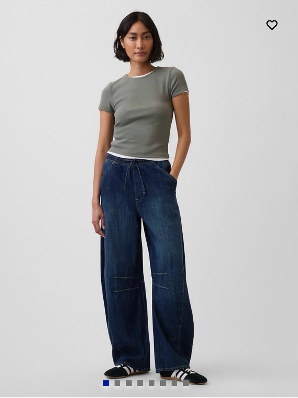 GAP Women's Mid Rise Easy Horseshoe Jeans